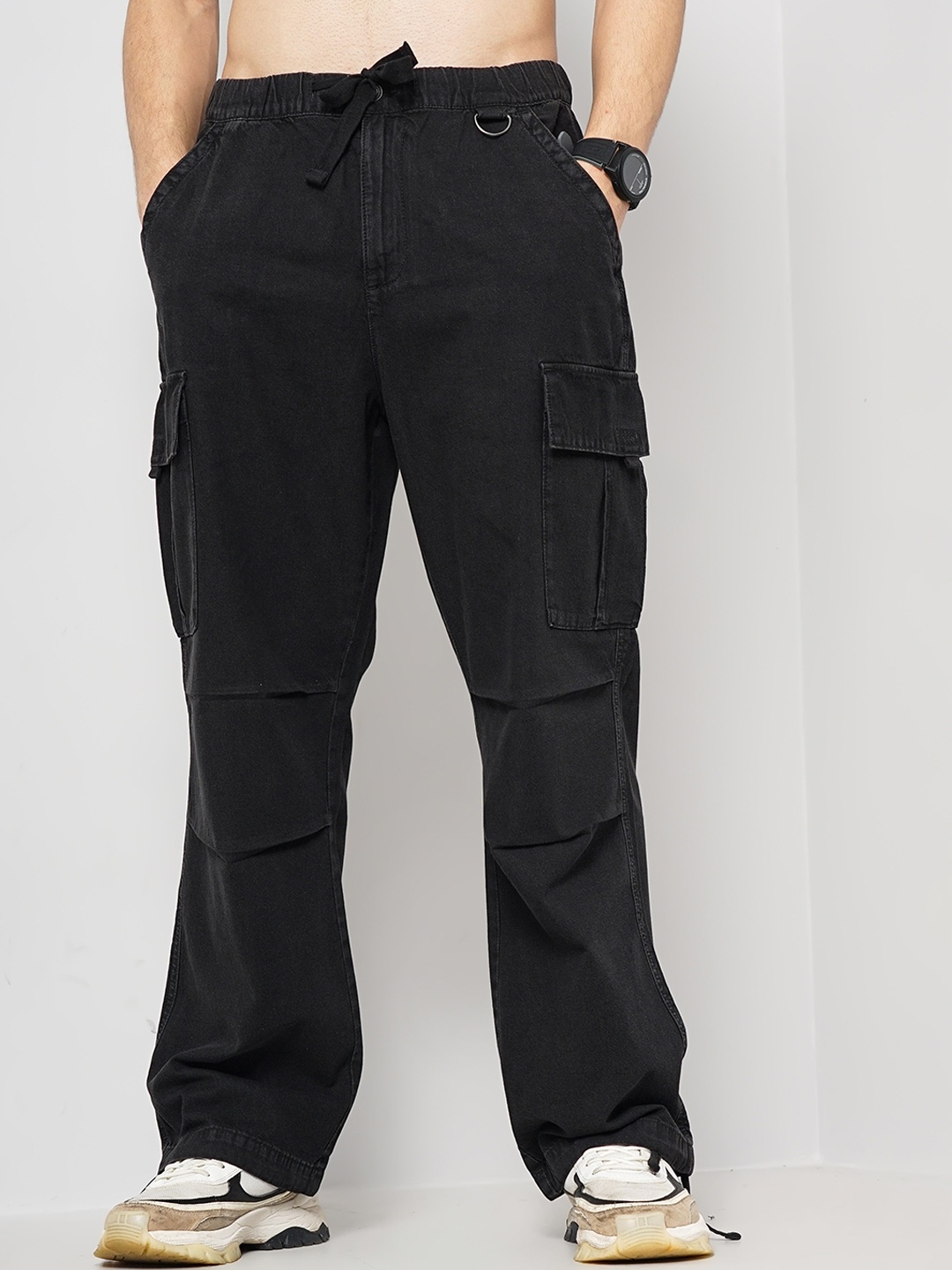 Celio Men Loose Fit Cotton Loose Fit Cargo, Black