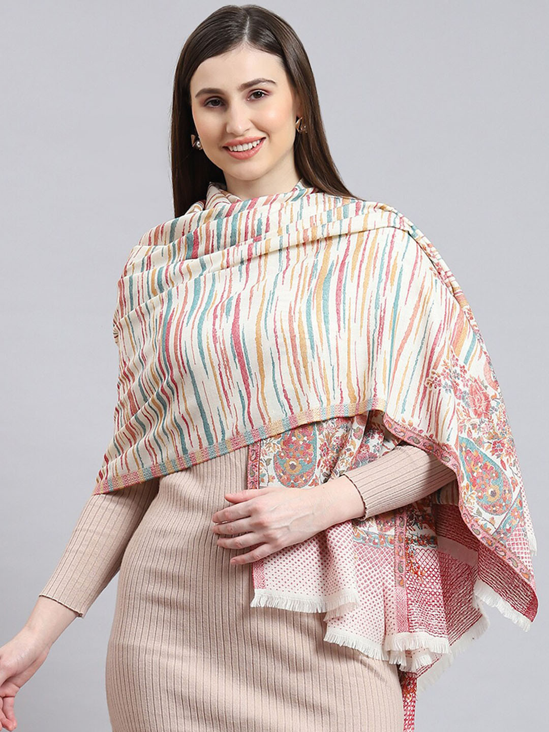 

Monte Carlo Woven Design Shawl, Off white
