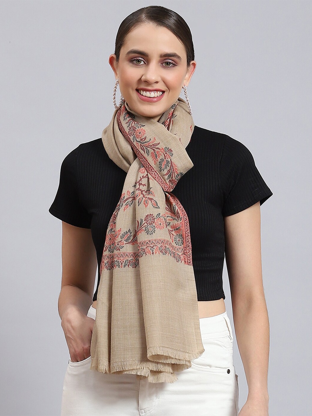 

Monte Carlo Ethnic Motifs Woven Design Stole, Beige