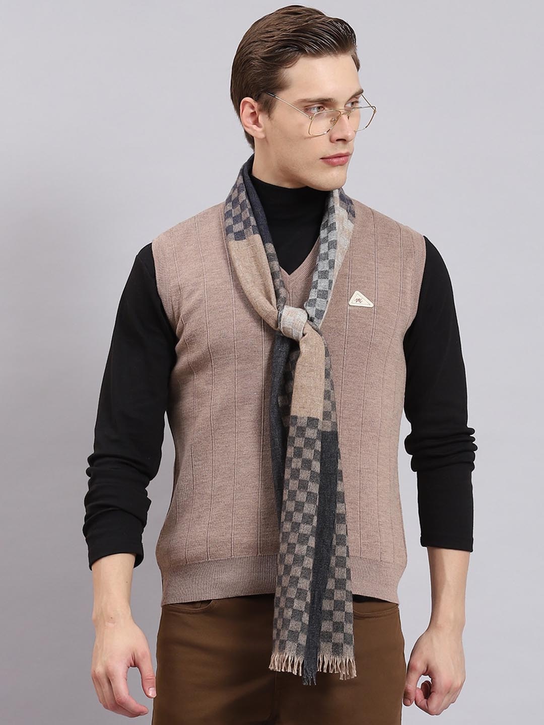 

Monte Carlo Checked Fringed Hem Muffler, Grey