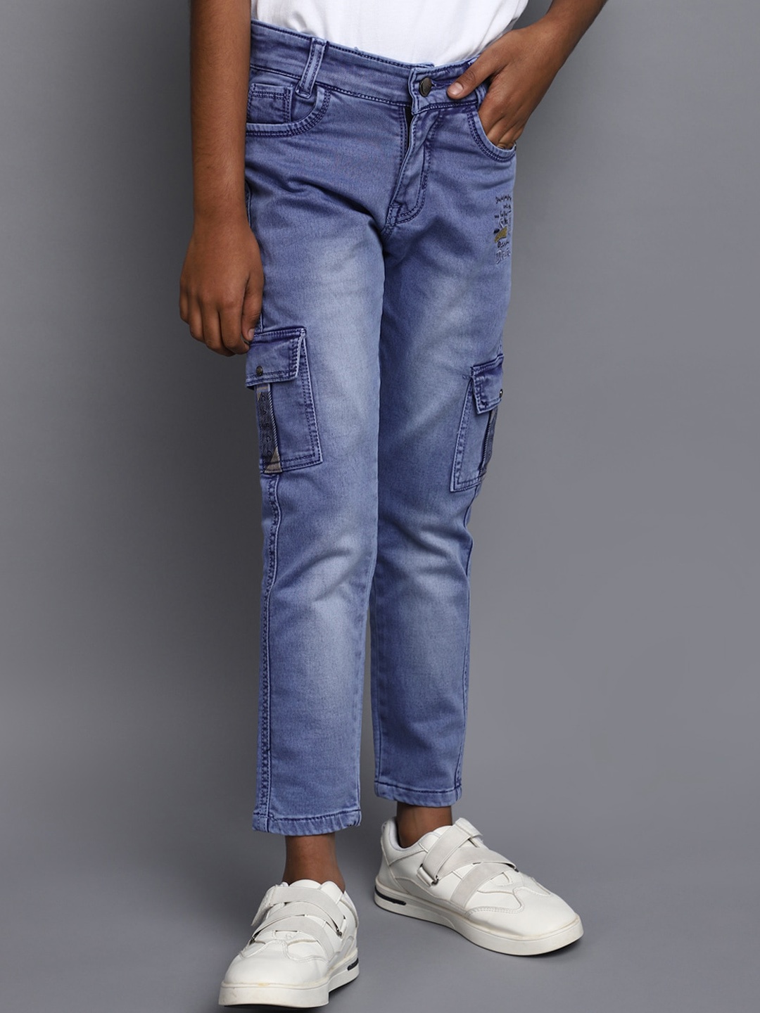 

V-Mart Boys Clean Look Heavy Fade Denim Jeans, Blue