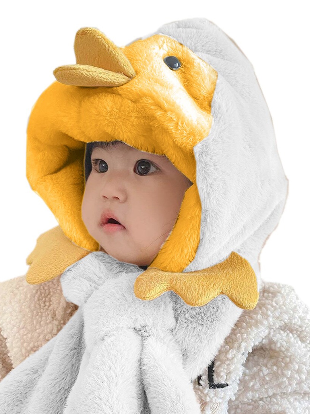 

Babymoon Kids Duck Colourblocked Fleece Winter Cap With Muffler, Yellow