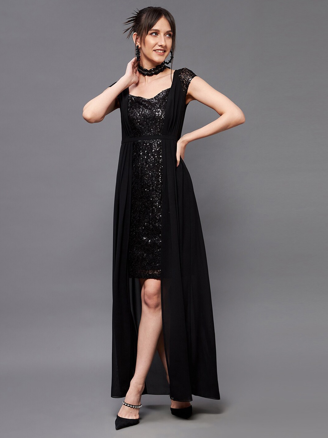 

DressBerry Black Embellished Sweetheart Neck Sequined Georgette Maxi Dress