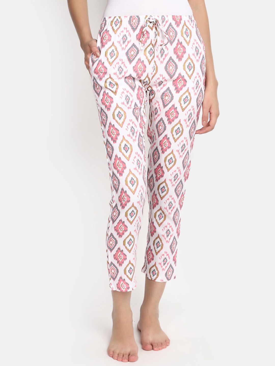 

V-Mart Women Printed Mid Rise Lounge Pant, White