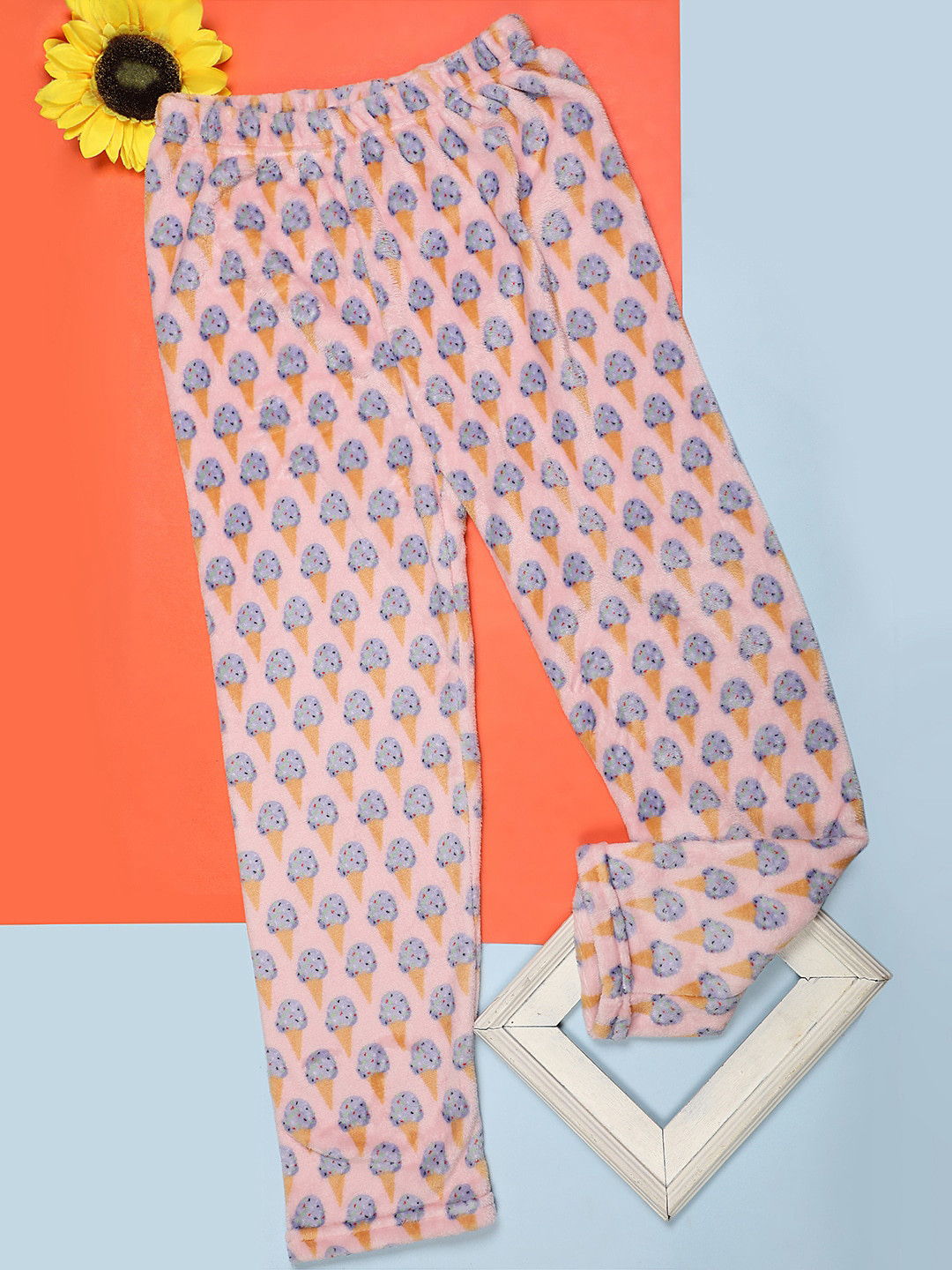 

V-Mart Women Conversational Printed Fur Cotton Lounge Pants, Pink