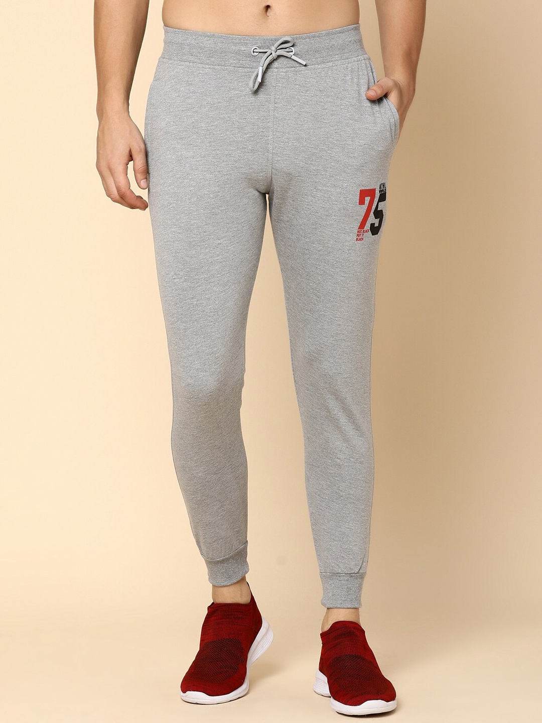 

V-Mart Men Typography Printed Mid-Rise Cotton Jogger, Grey melange