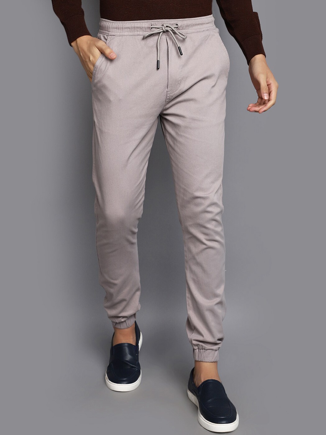 

V-Mart Men Mid-Rise Cotton Jogger, Grey