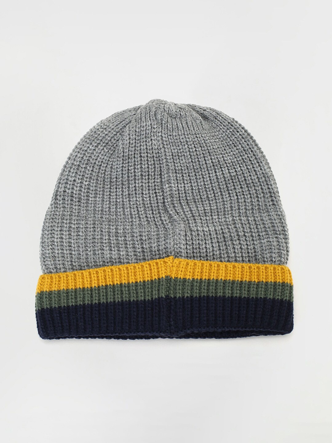

max Men Acrylic Beanie, Grey