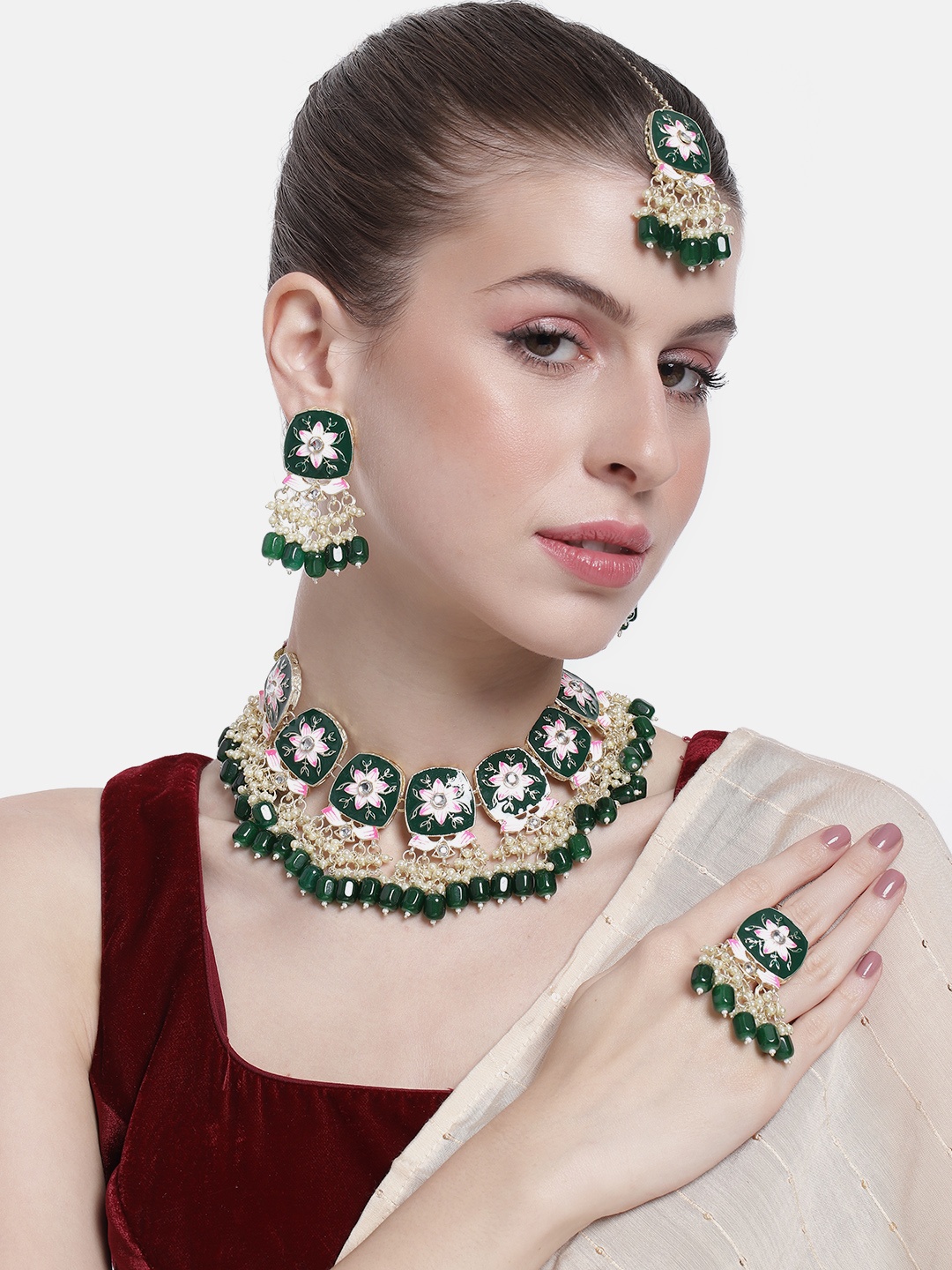 

Peora Women Gold-Plated Kundan Studded Necklace with Earrings and Maangtikka, Green