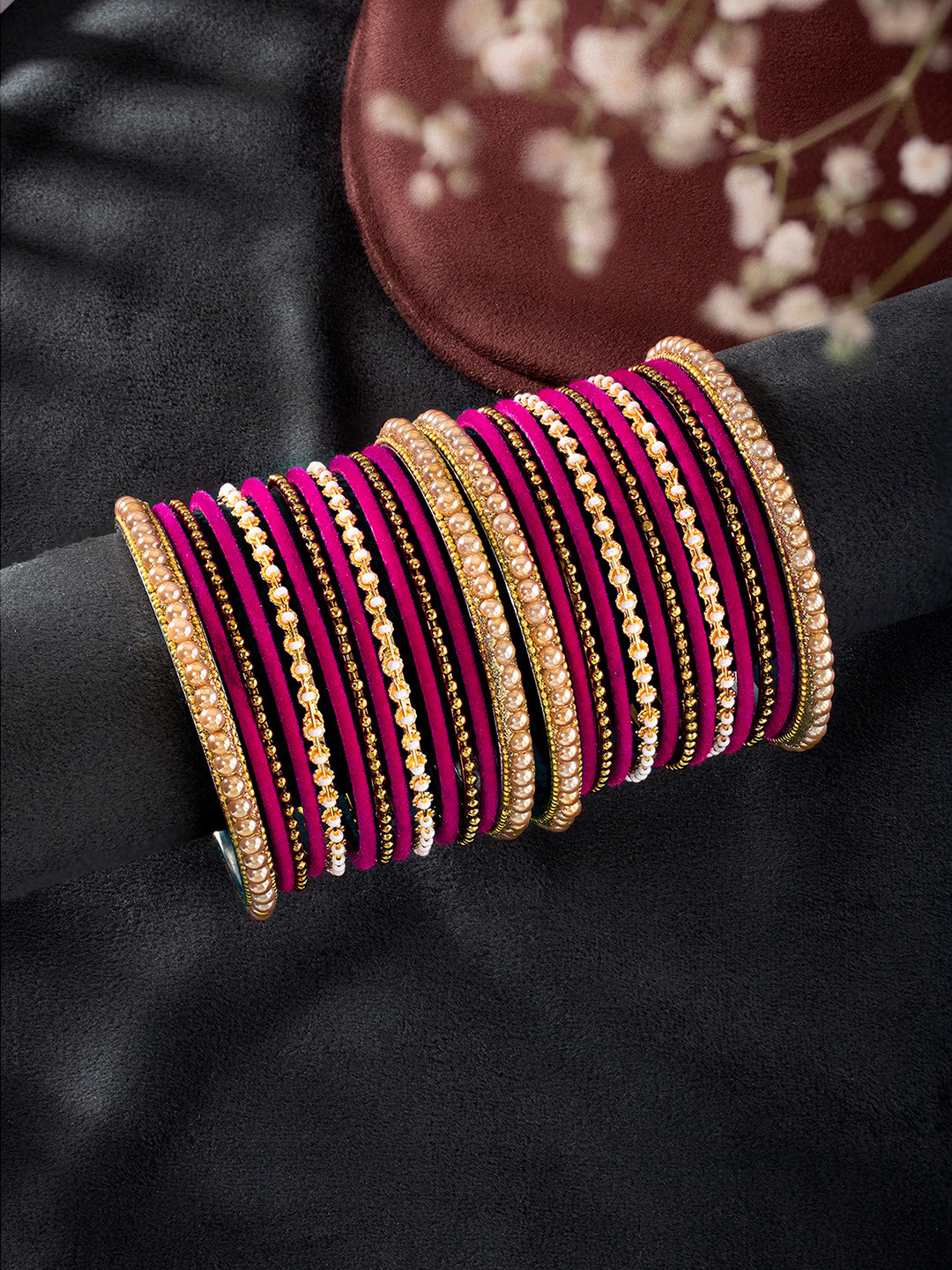 

Peora 26-Piece Gold-Plated Silk Thread-Detailed Bangles, Pink