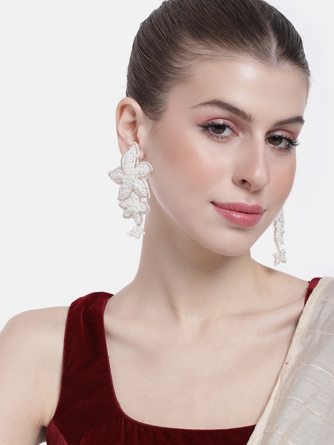 

Peora Women Rose Gold-Plated Beaded Floral Drop Earrings, White