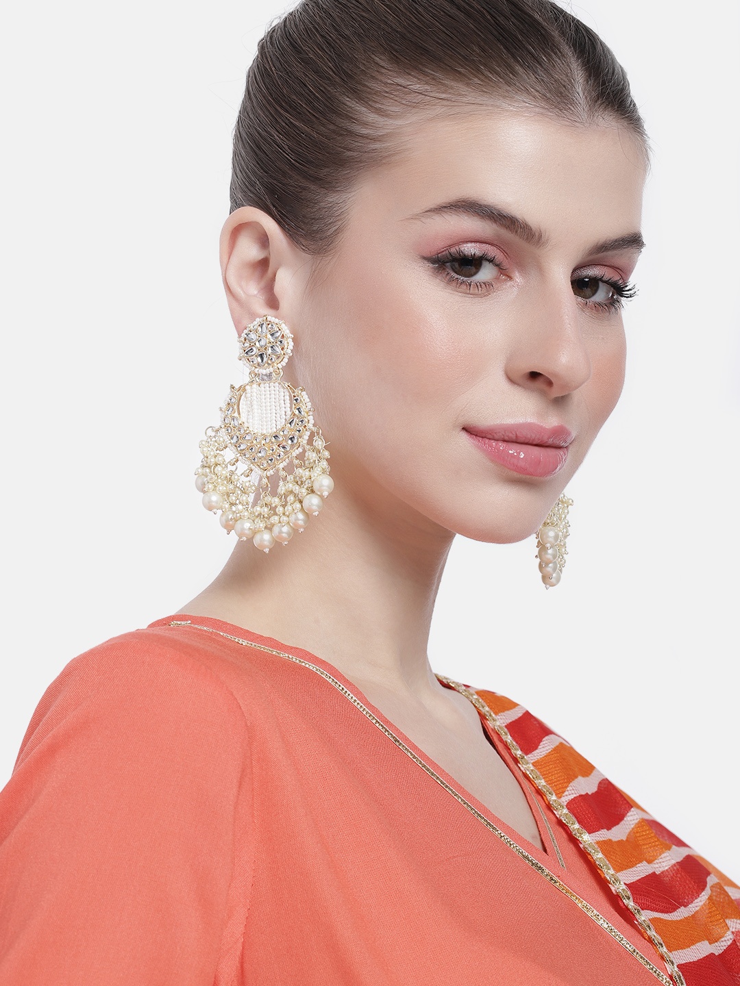 

Peora Women Gold-Plated Kundan Studded & Beaded Crescent Shaped Chandbalis Earrings, White