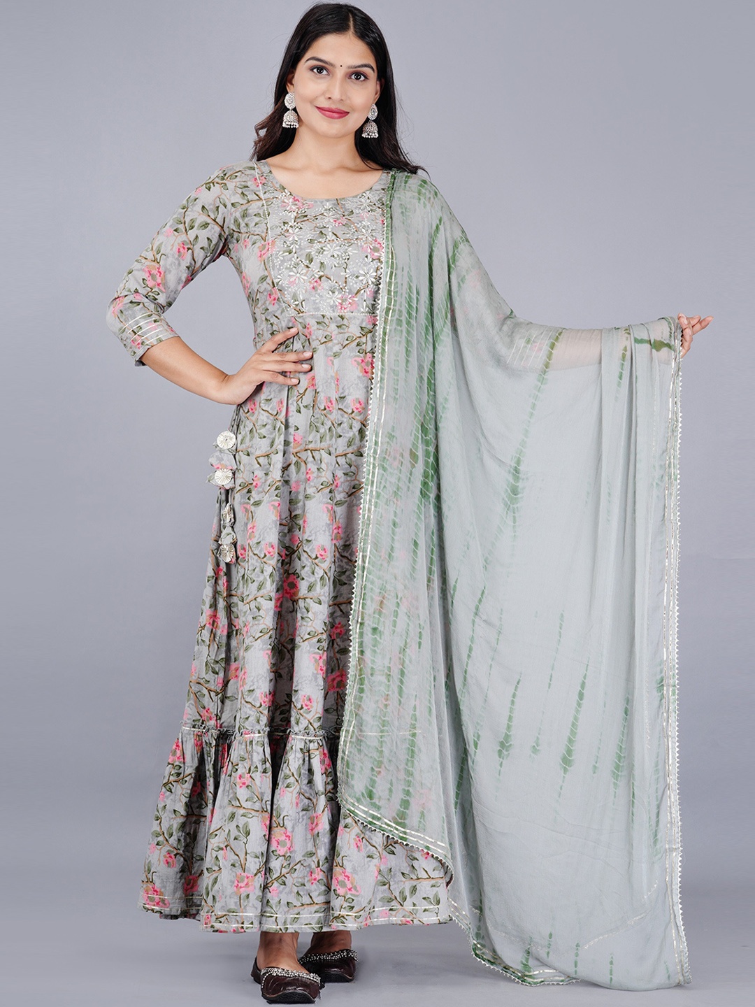 

KALINI Floral Printed Floral Anarkali Kurta, Grey