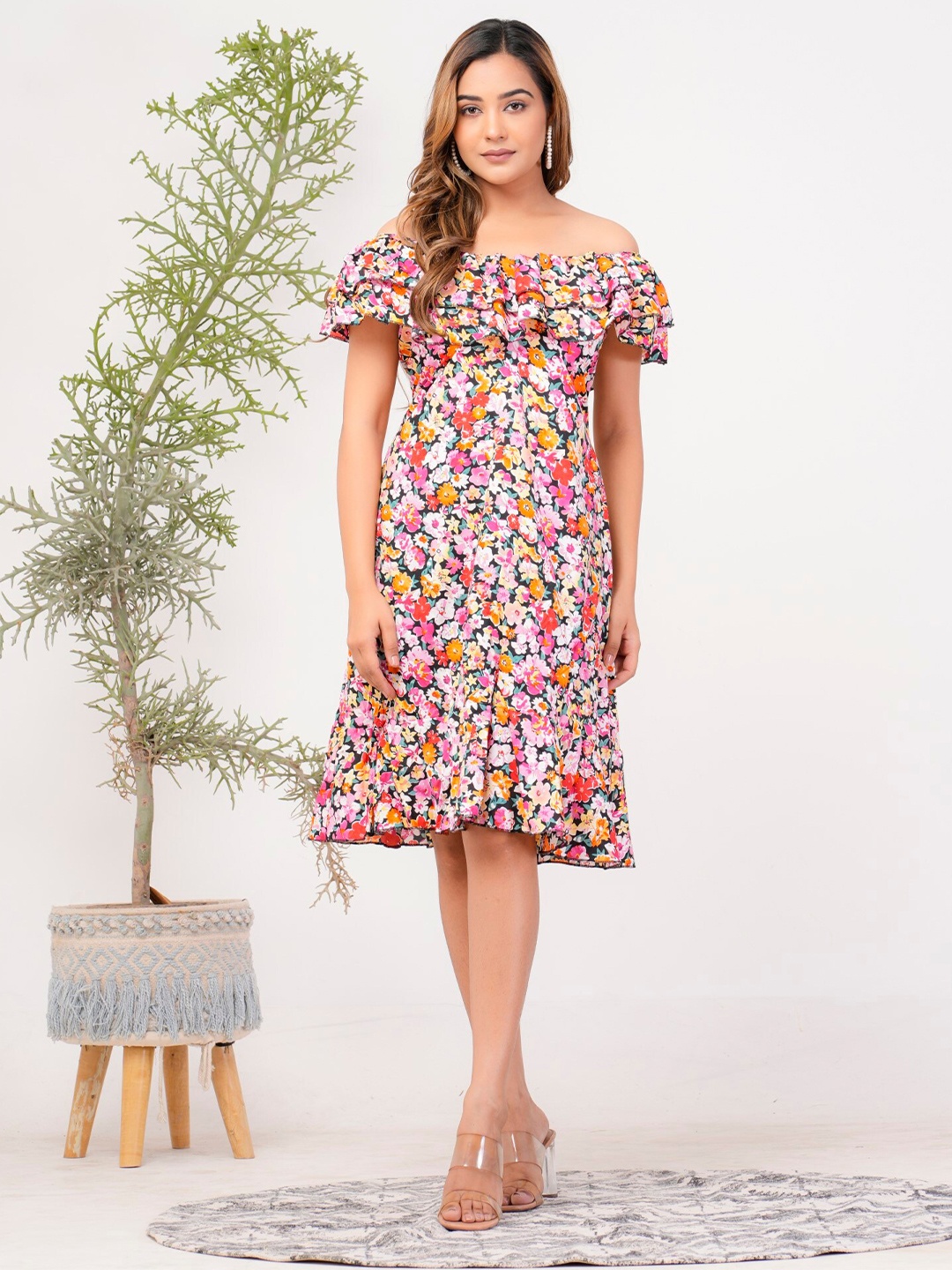 

Riara Floral Printed Off-Shoulder A-Line Dress, Black