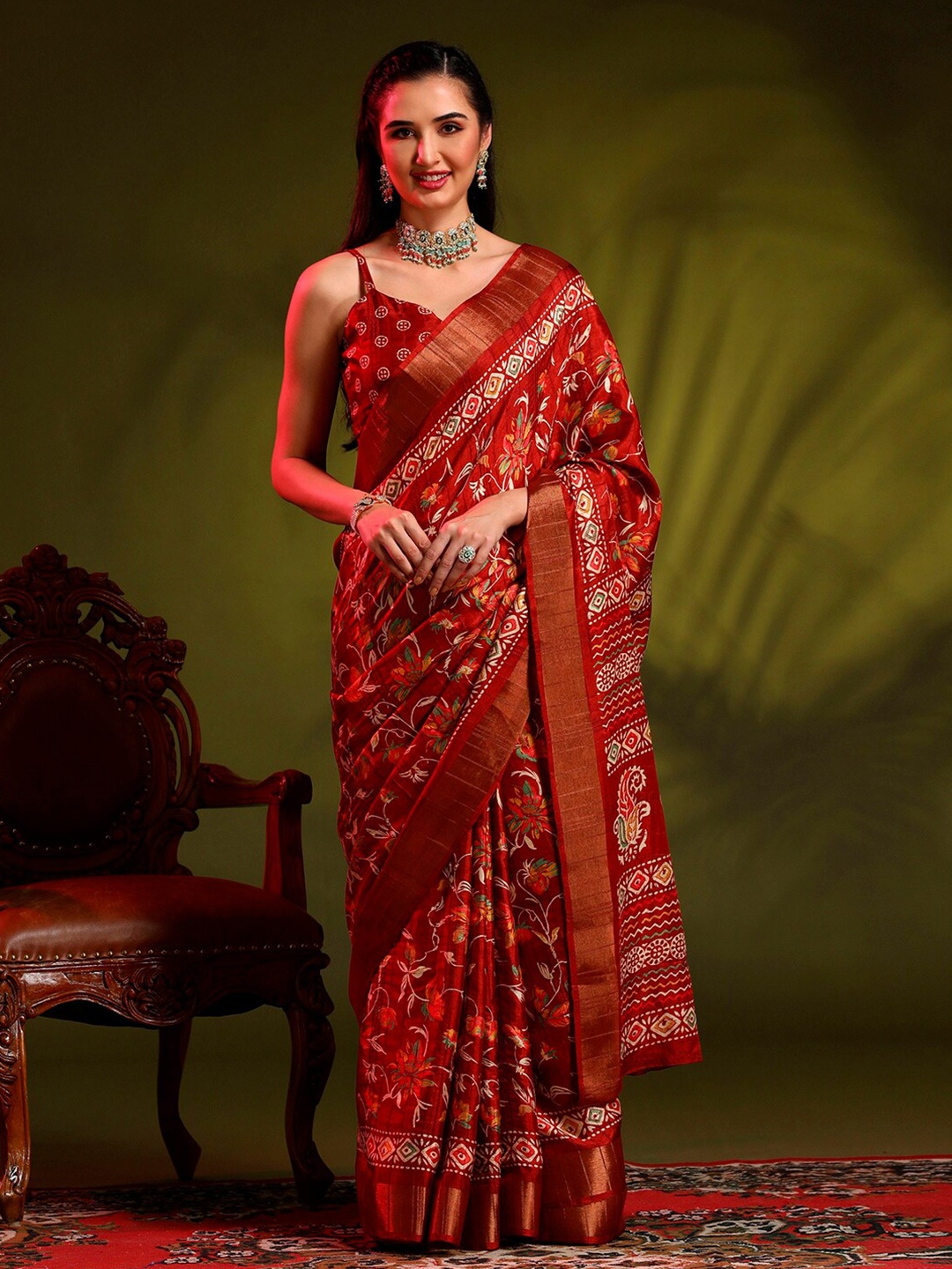 

Anouk Red Floral Printed Zari Detailed Saree