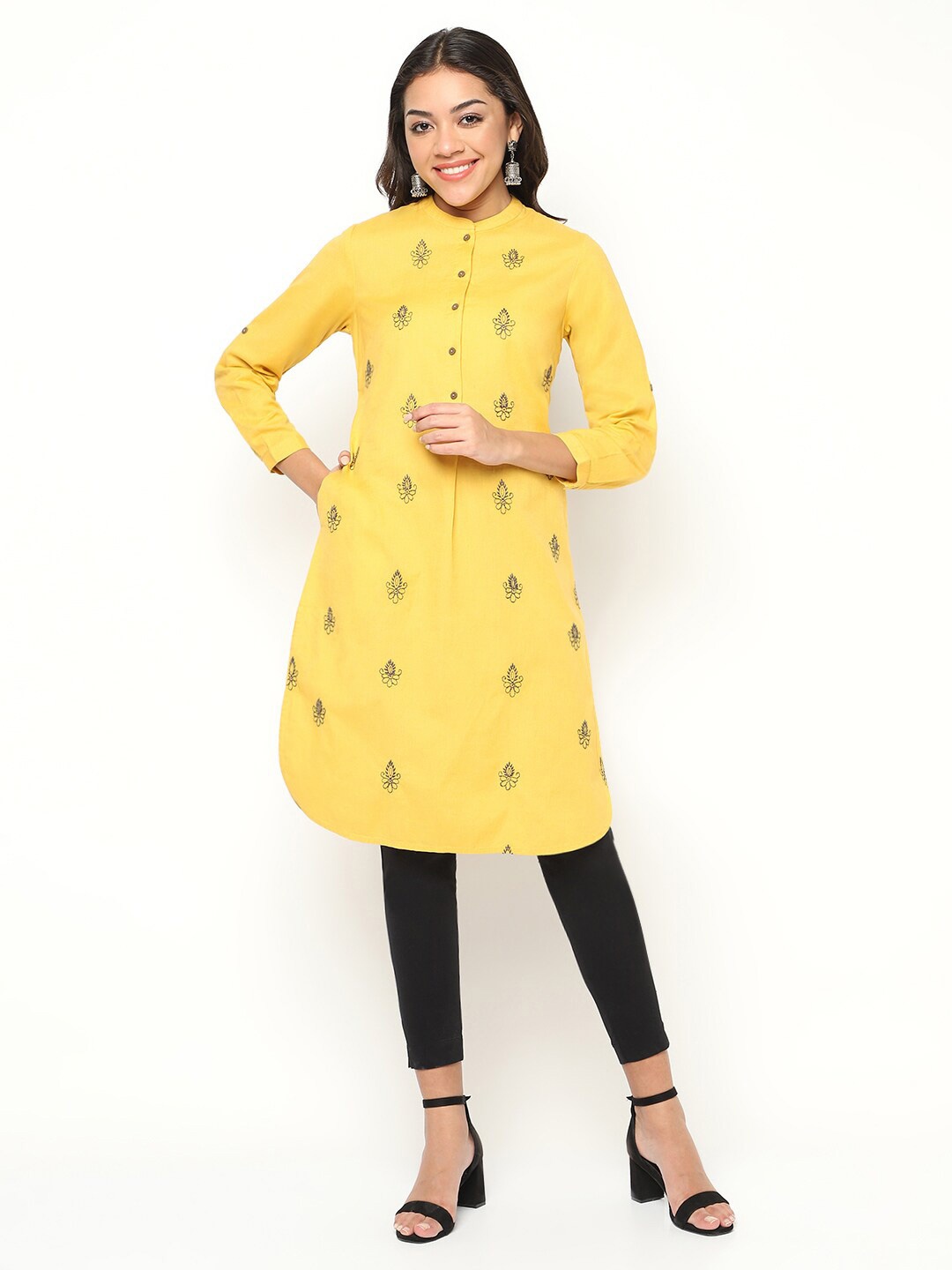 

BARARA ETHNIC Floral Embroidered Mandarin Collar Pure Cotton Straight Kurta, Yellow