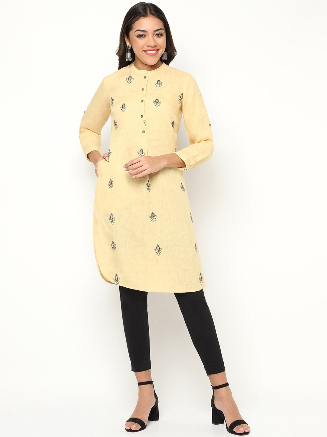 

BARARA ETHNIC Floral Embroidered Mandarin Collar Pure Cotton Straight Kurta, Yellow