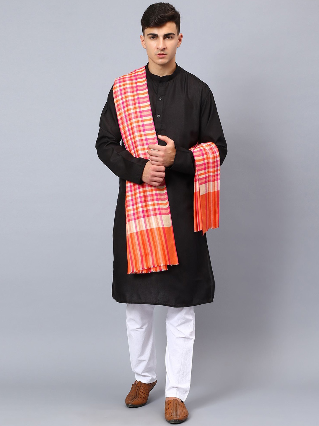 

Moda Chales Men Checked Woollen Shawl, Pink