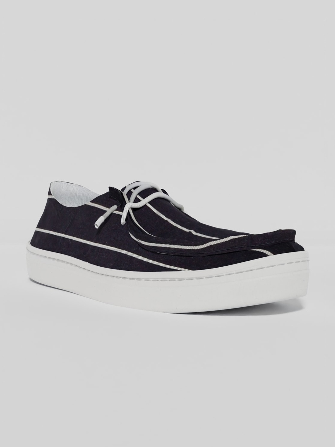

LOKAIT The Sneakers Company Men Striped Denim Boat Shoes, Black