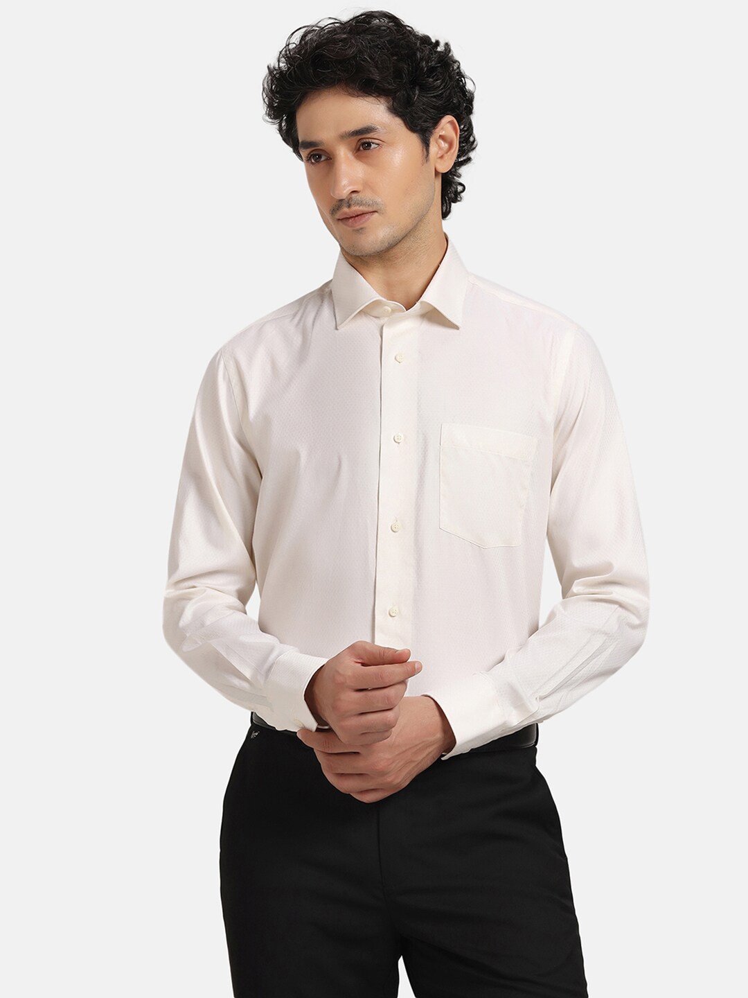 

Blackberrys India Slim Fit Micro Ditsy Printed Cotton Formal Shirt, Cream