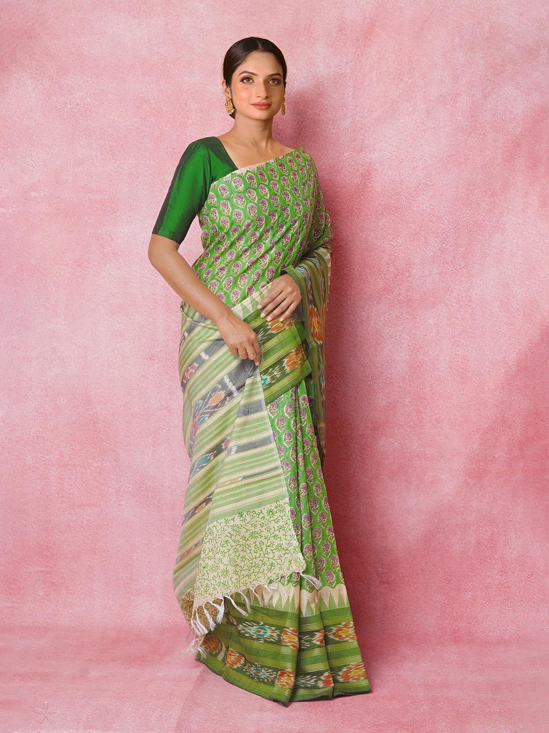 

Unnati Silks Floral Printed Pure Silk Handloom Tussar Saree, Green