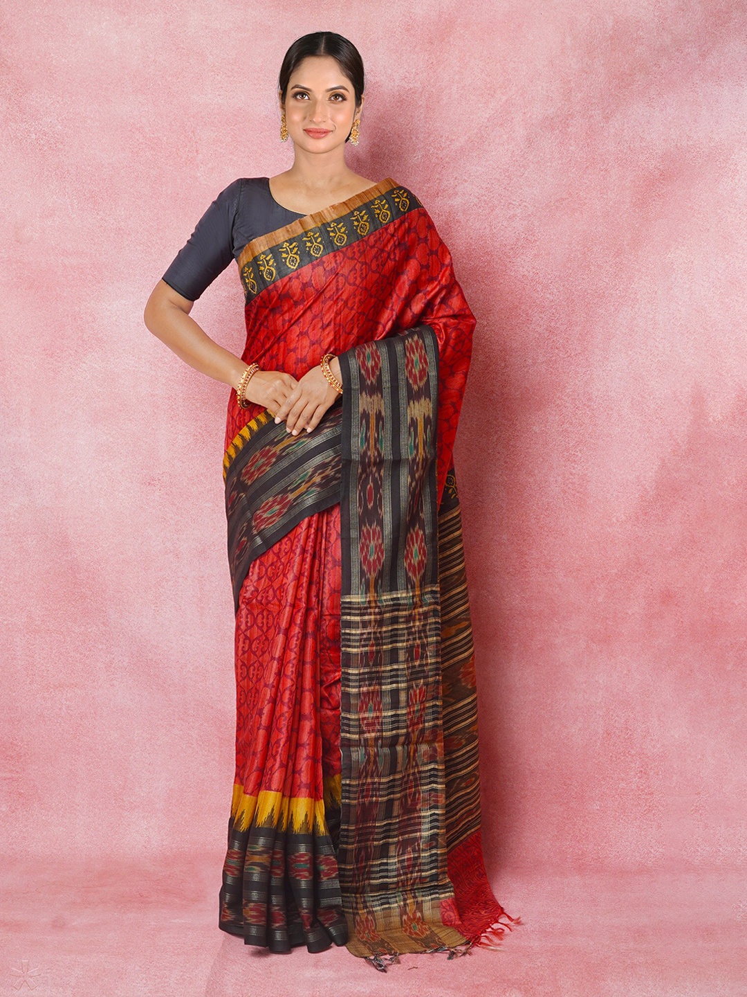 

Unnati Silks Ethnic Motifs Printed Pure Silk Handloom Tussar Saree, Red
