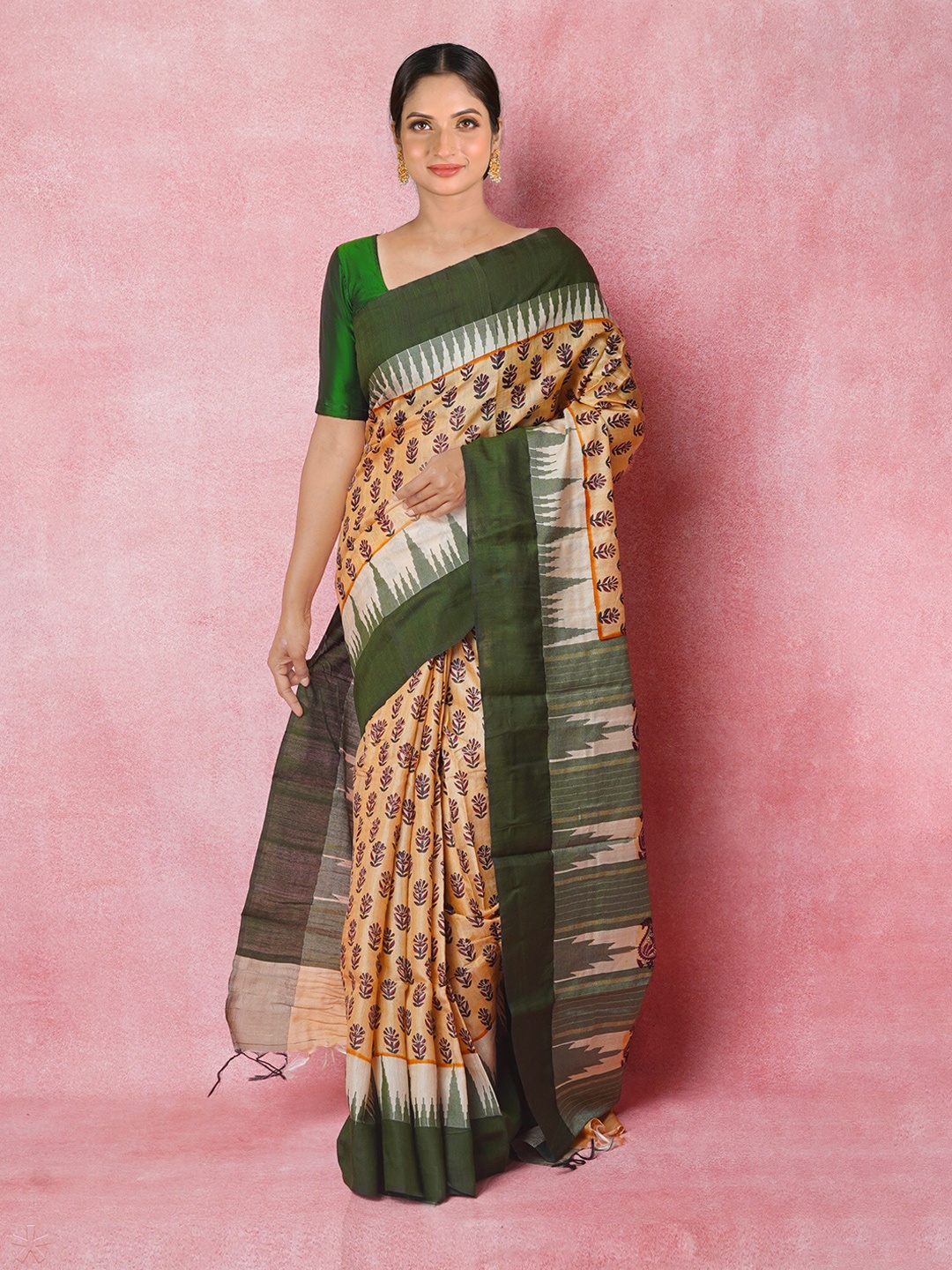 

Unnati Silks Ethnic Motifs Printed Pure Silk Tussar Saree, Cream