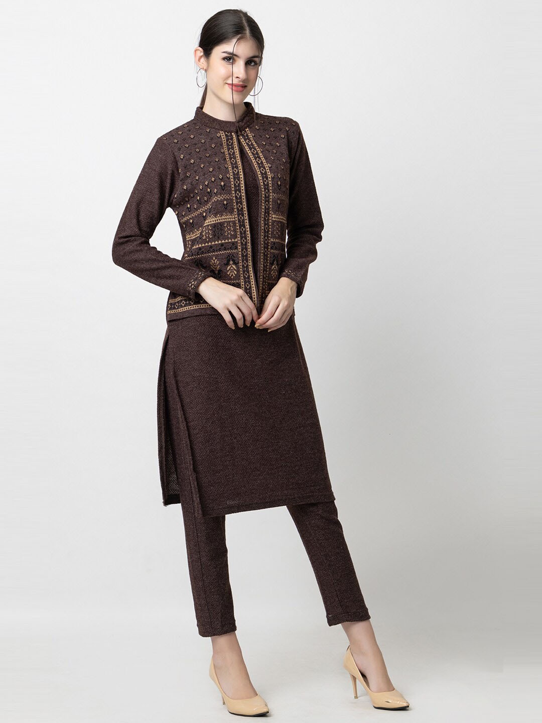 

KEIKO Floral Acrylic Regular Kurta With Trousers & Nehru jacket, Brown