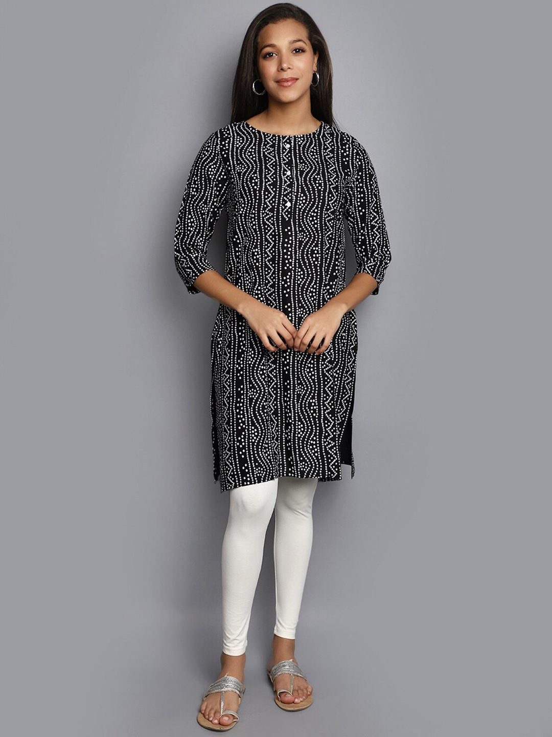 

V-Mart Bandhani Printed Straight Kurta, Black