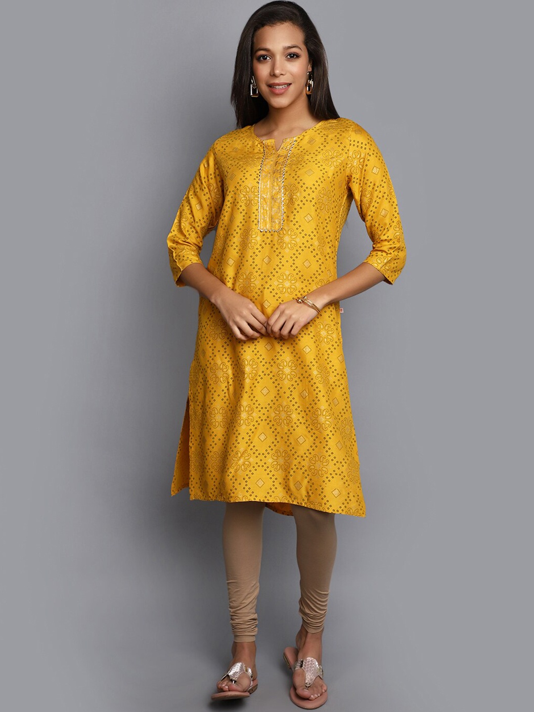 

V-Mart Ethnic Motifs Printed Gotta Patti Straight Kurta, Mustard