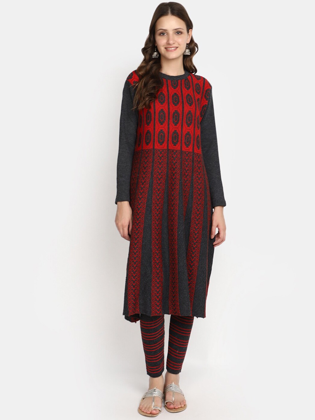 

V-Mart Geometric Printed Cotton A-Line Kurta, Grey