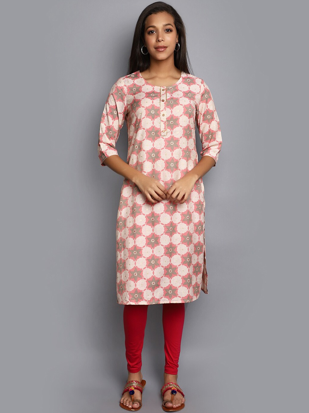 

V-Mart Floral Printed Gotta Patti Cotton Straight Kurta, Pink