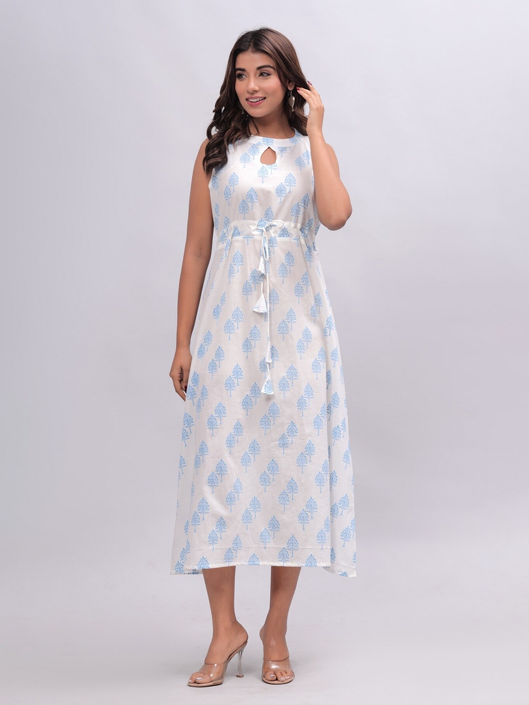 

EtnicaWear Floral Printed Cotton A-Line Midi Ethnic Dress, White