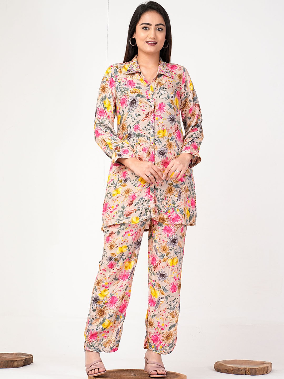 

ZOYOTO Printed Shirt With Trousers, Beige