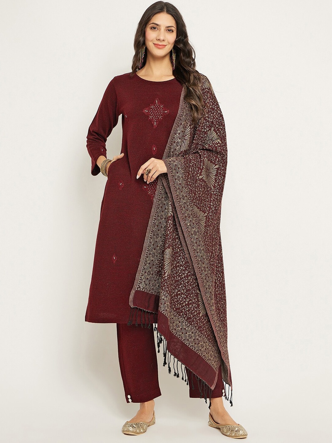 

Zigo Ethnic Motifs Embroidered Sequinned Acrylic Straight Kurta With Trousers & Dupatta, Maroon