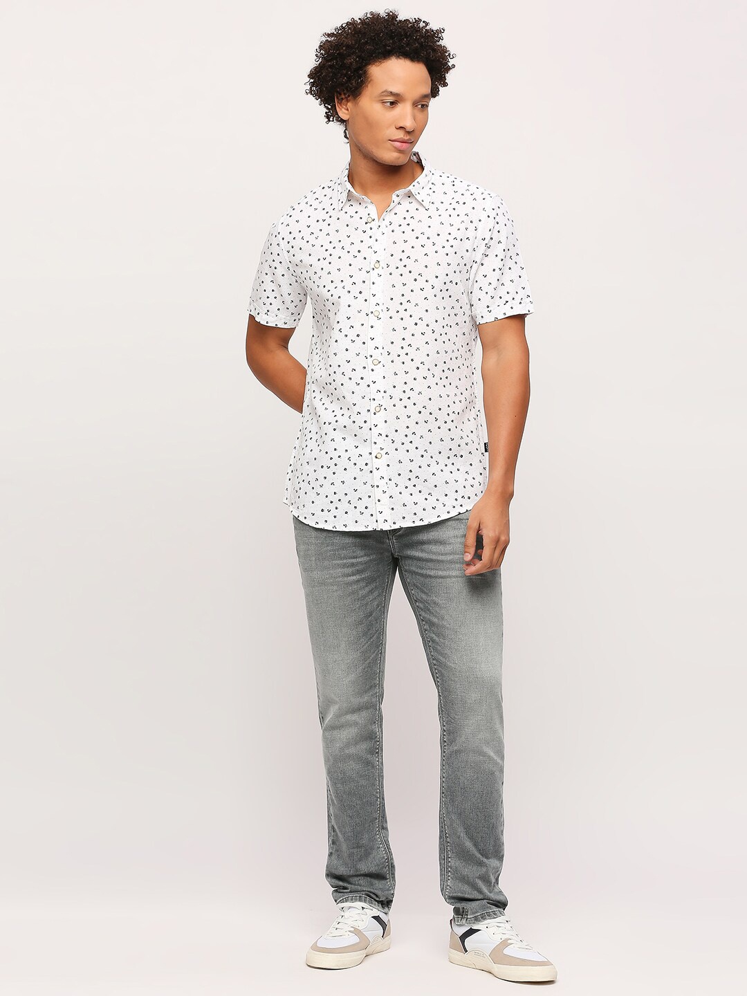 

Pepe Jeans Floral Printed Cotton Linen Casual Shirt, White