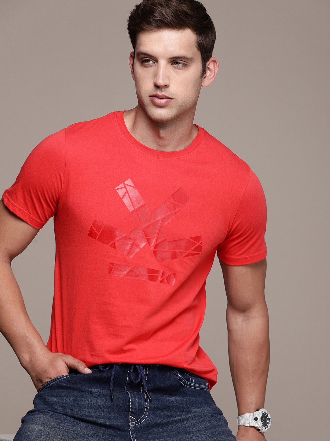 

WROGN Pure Cotton Brand Logo Printed Slim Fit Casual T-shirt, Red