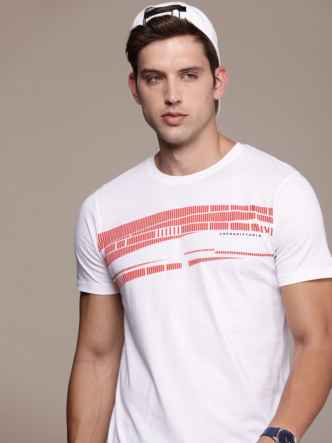 

WROGN Pure Cotton Printed Slim Fit T-shirt, White