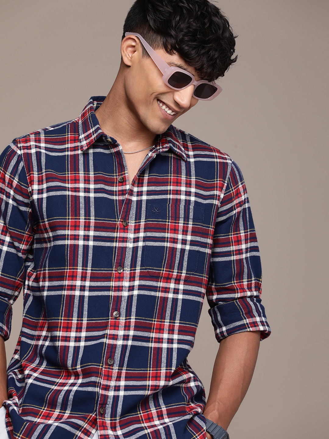 

WROGN Slim Fit Tartan Checks Opaque Pure Cotton Casual Shirt, Navy blue