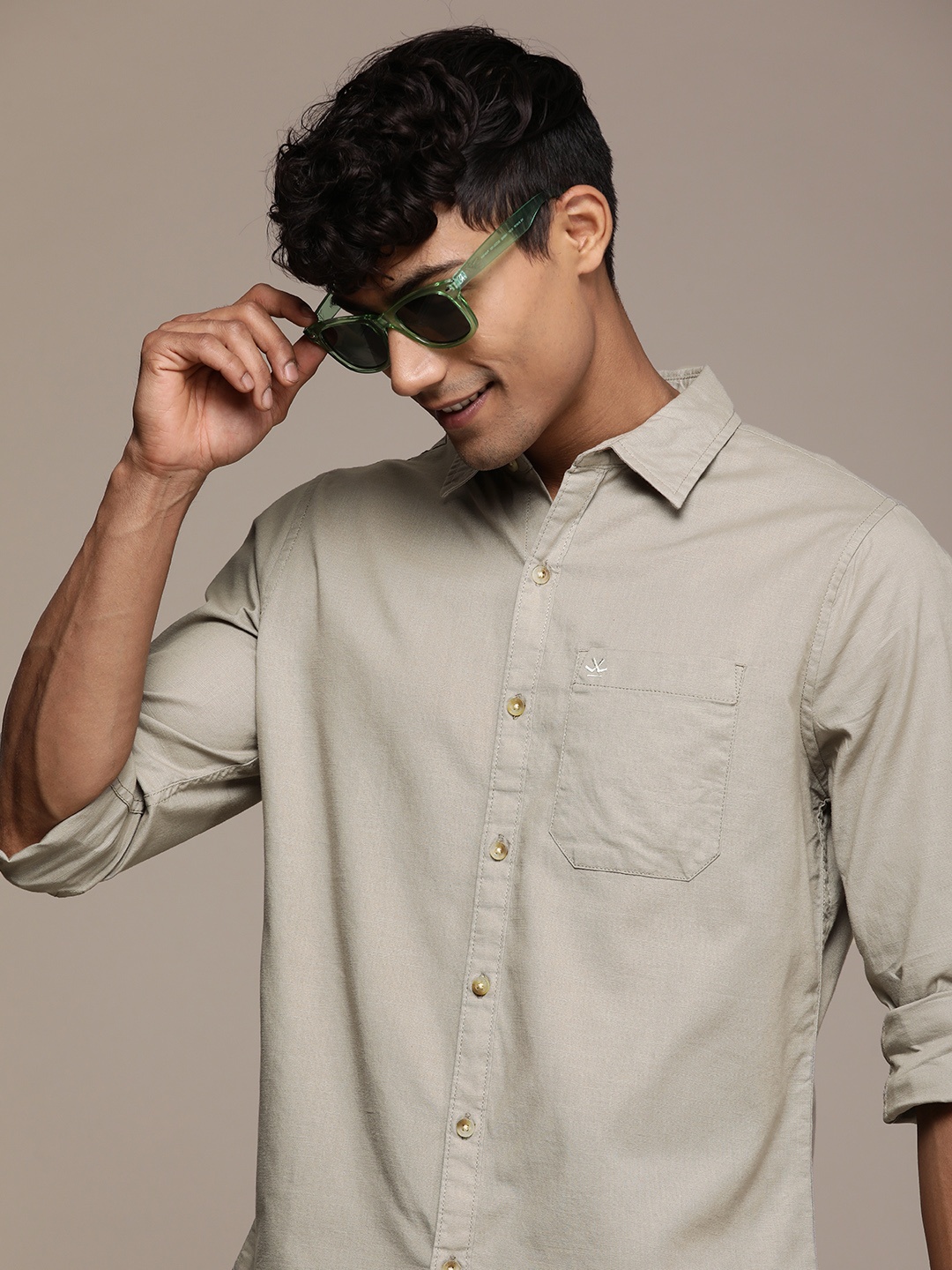 

WROGN Solid Slim Fit Pure Cotton Casual Shirt, Grey