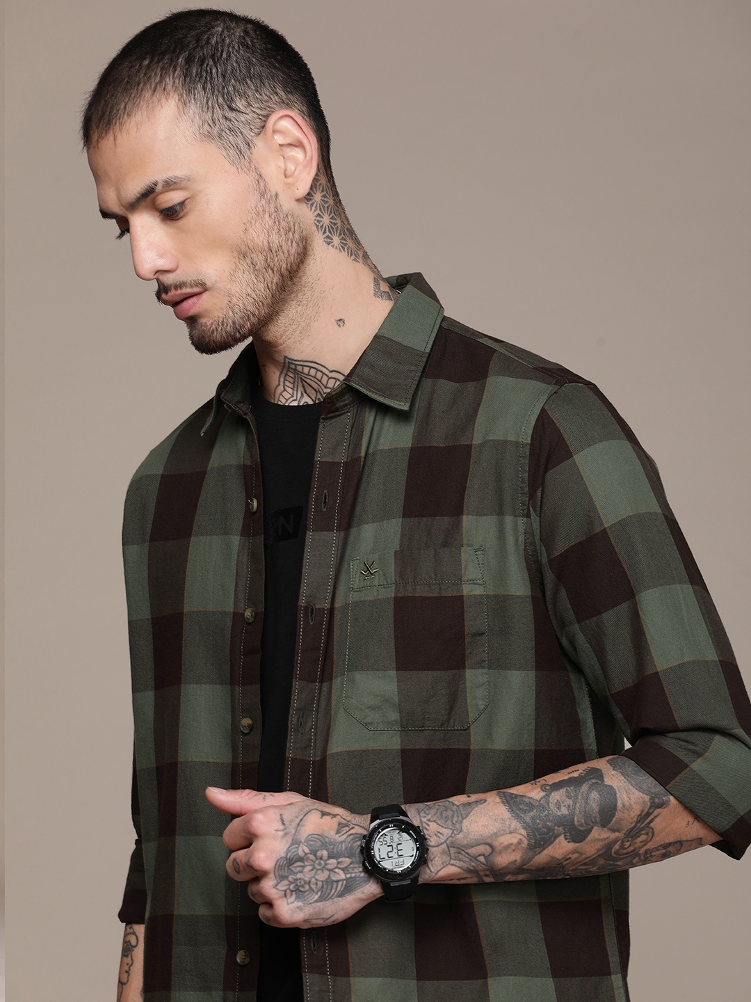 

WROGN Men Pure Cotton Buffalo Checks Casual Shirt, Olive