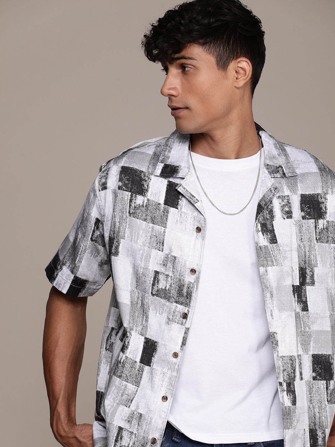 

WROGN Pure Cotton Abstract Printed Casual Shirt, Black