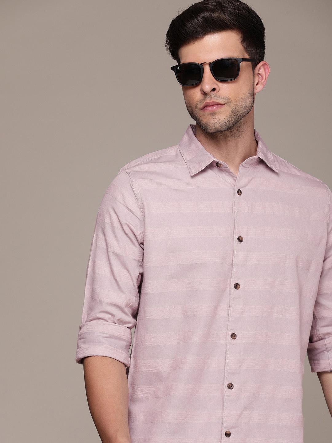 

WROGN Men Pure Cotton Textured Casual Shirt, Pink