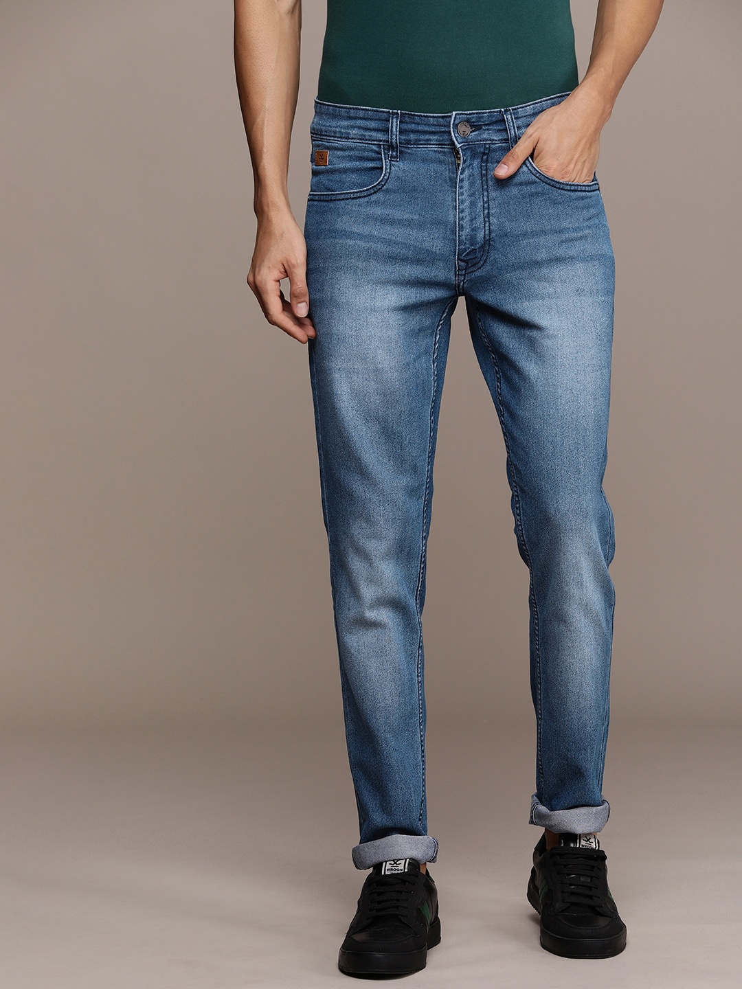WROGN Men Mid-Rise Slim Fit Heavy Fade Stretchable Jeans, Blue