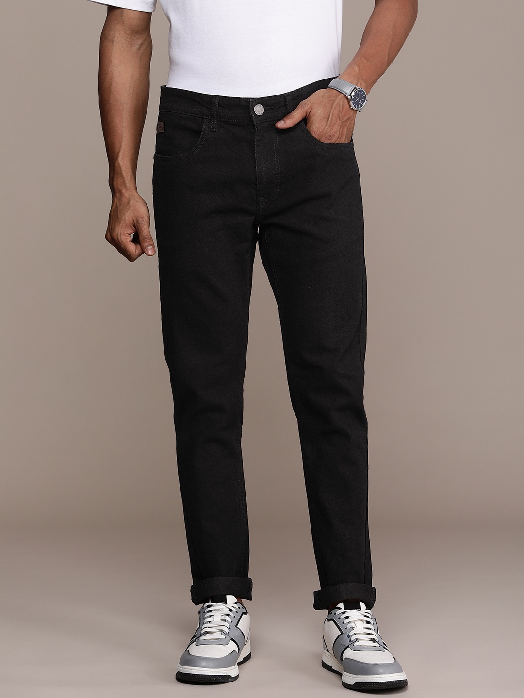 

WROGN Men Skinny Fit Stretchable Jeans, Black