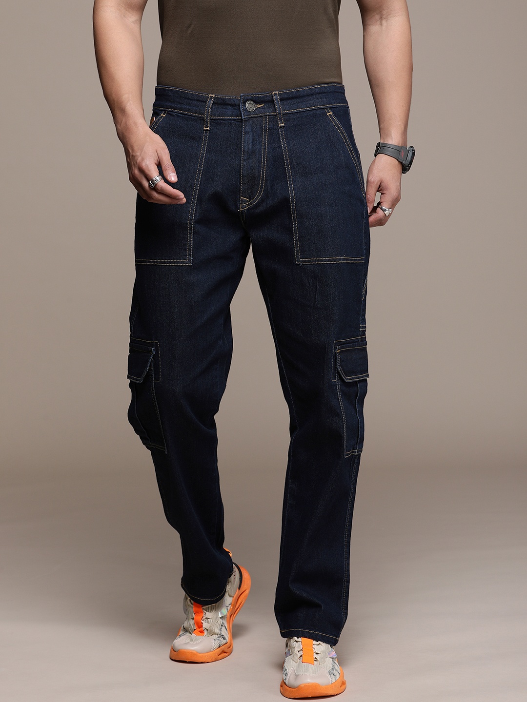 

WROGN Men Mid Rise Cargo Stretchable Jeans, Blue