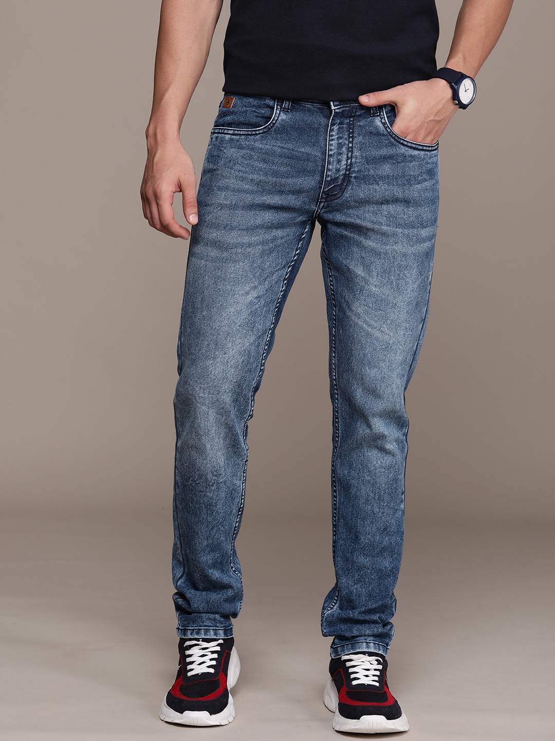 

WROGN Men Slim Fit Heavy Fade Stretchable Jeans, Blue