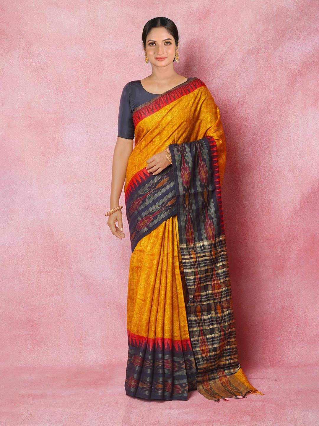 

Unnati Silks Ethnic Motifs Printed Pure Silk Handloom Tussar Saree, Yellow