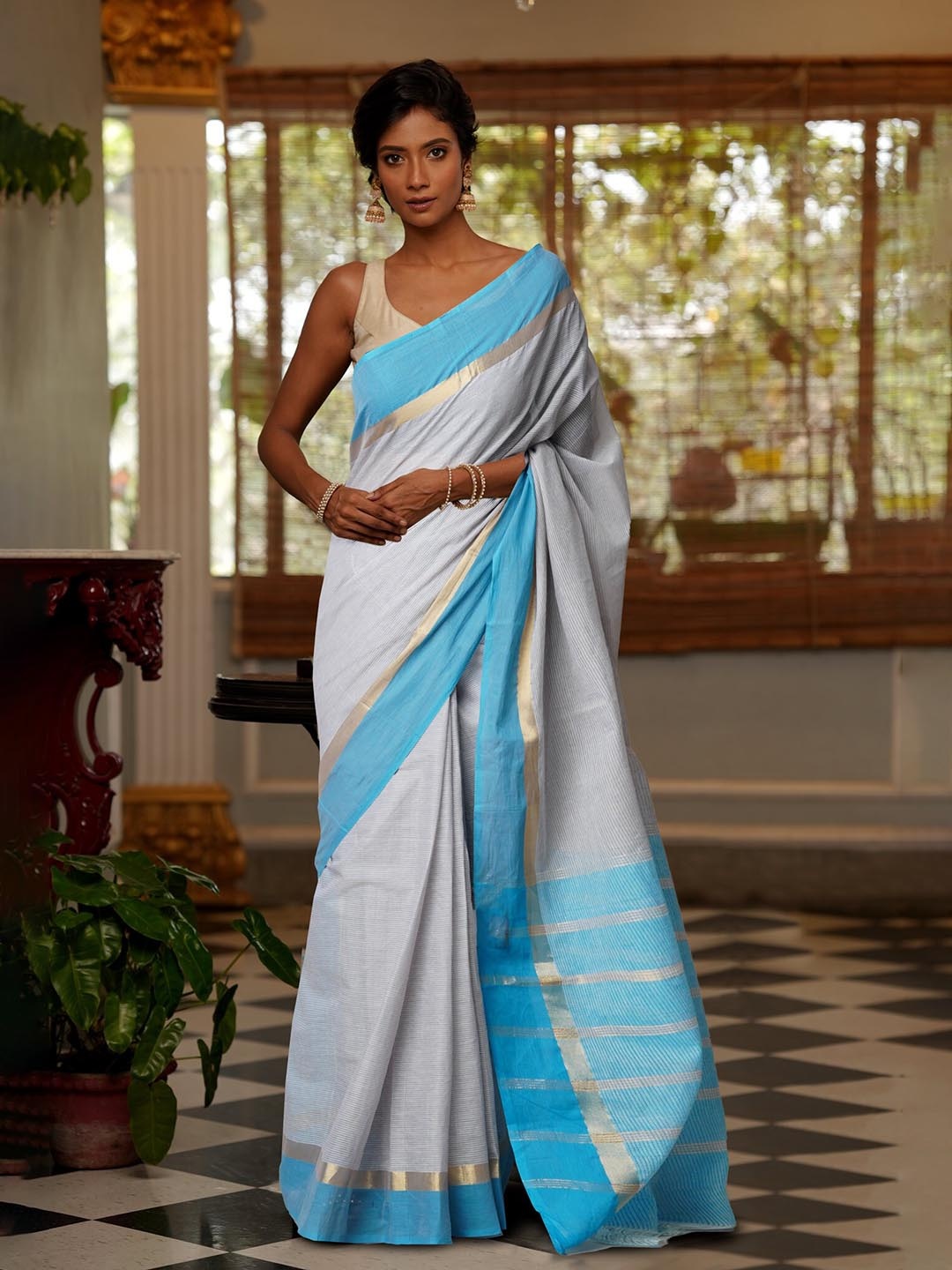 

Unnati Silks Woven Design Pure Cotton Mangalagiri Saree, Grey