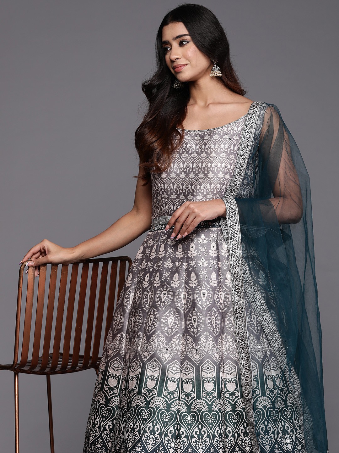 

Libas Art Mauve & White Ethnic Motifs Print Maxi Dress with Dupatta, Green